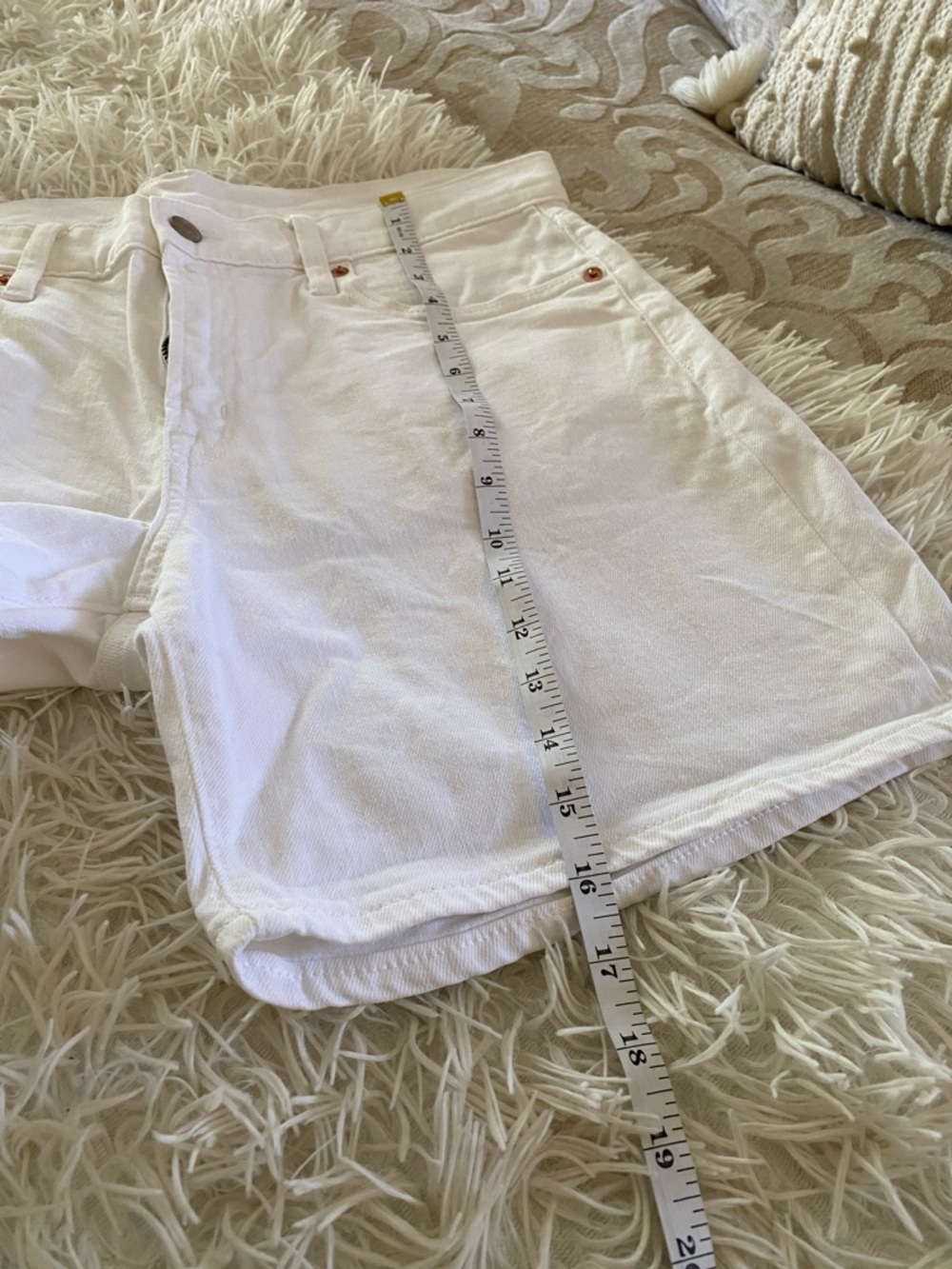 GAP White Girlfriend Shorts 29/8 Mid Rise Denim - Picture 6 of 9